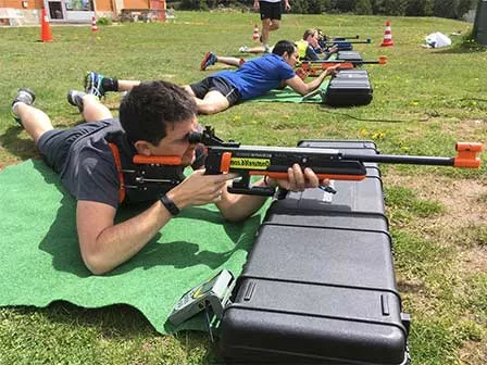 Biathlon avec carabine à visée optique