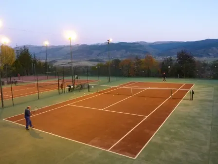 Stage de Tennis en altitude dans les Pyrénées Orientales