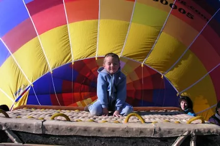 Un Vol en Montgolfière inoubliable pour petits et grands