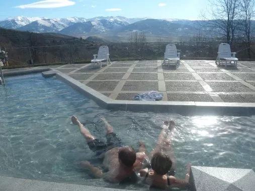 Bains en eaux chaudes en Pyrénées Orientales